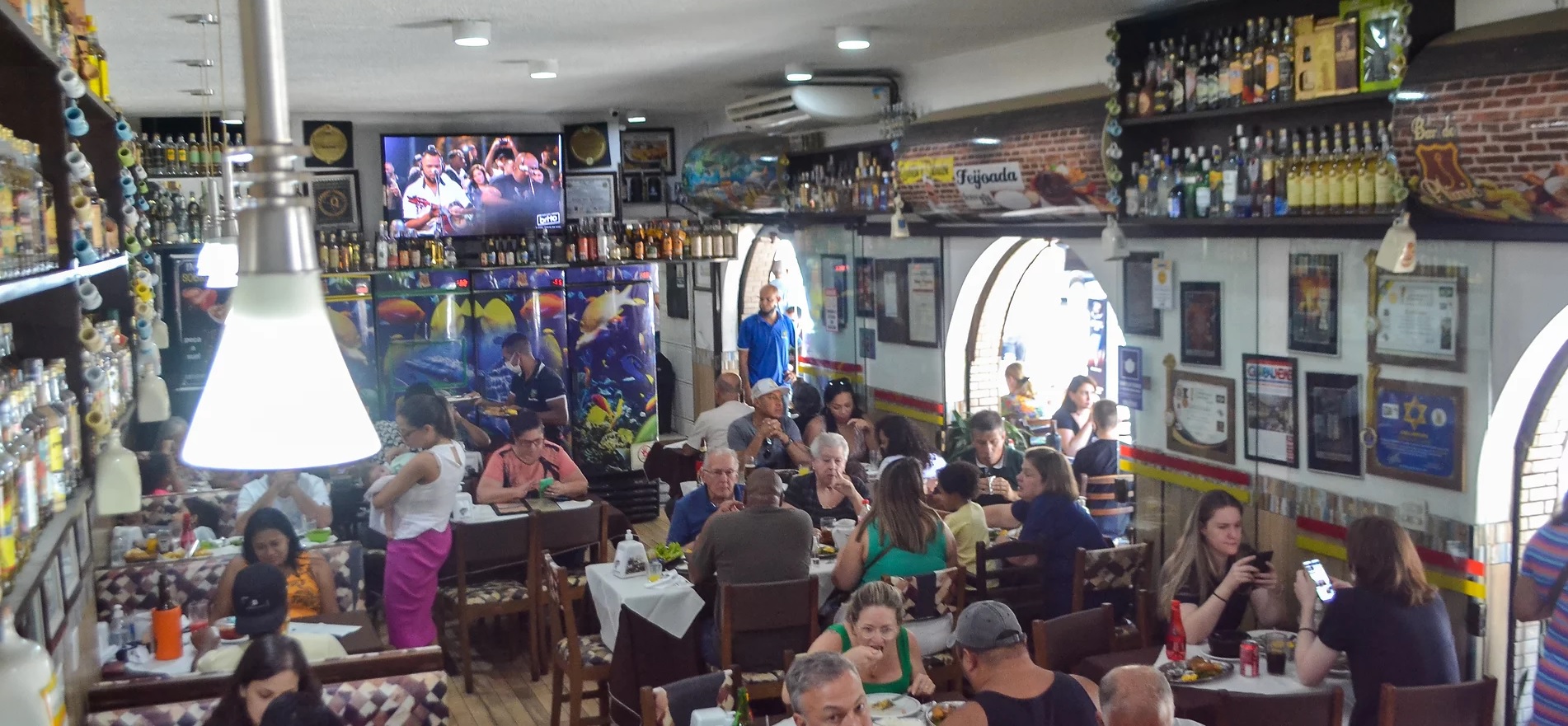 Imagem do bar do plínio